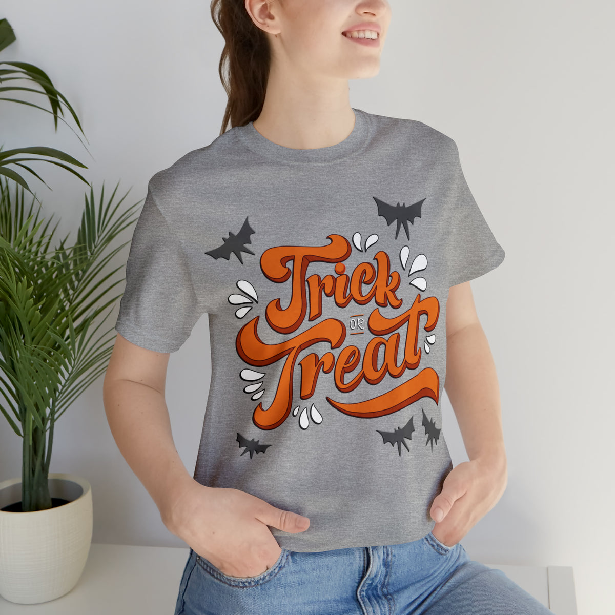 Spooktacular &#39;Trick or Treat&#39; Halloween Graphic T-Shirt