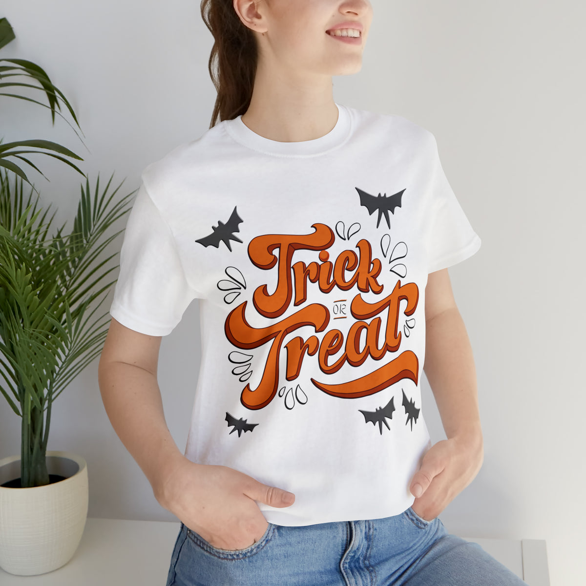 Spooktacular &#39;Trick or Treat&#39; Halloween Graphic T-Shirt